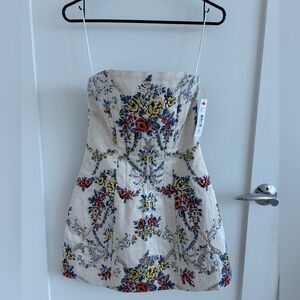 Alice + Olivia Embroidered Strapless Mini Dress - NWT Size 2 (Rare Sample)